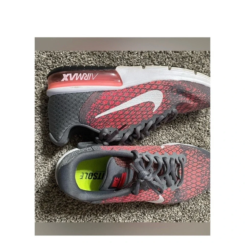 Nike tennis shoes women's pink grey athletic‎ shoe size 8 air max